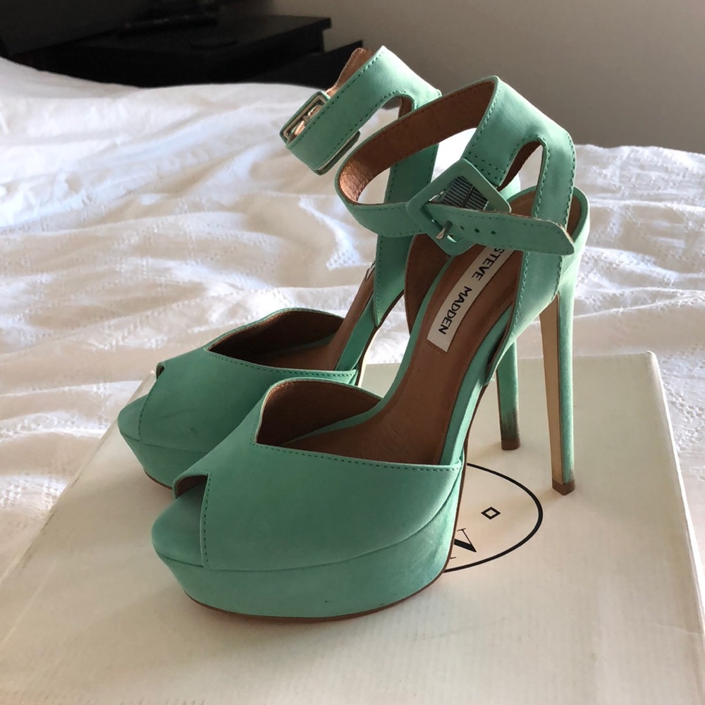 Steve Madden Cessily Mint Heels